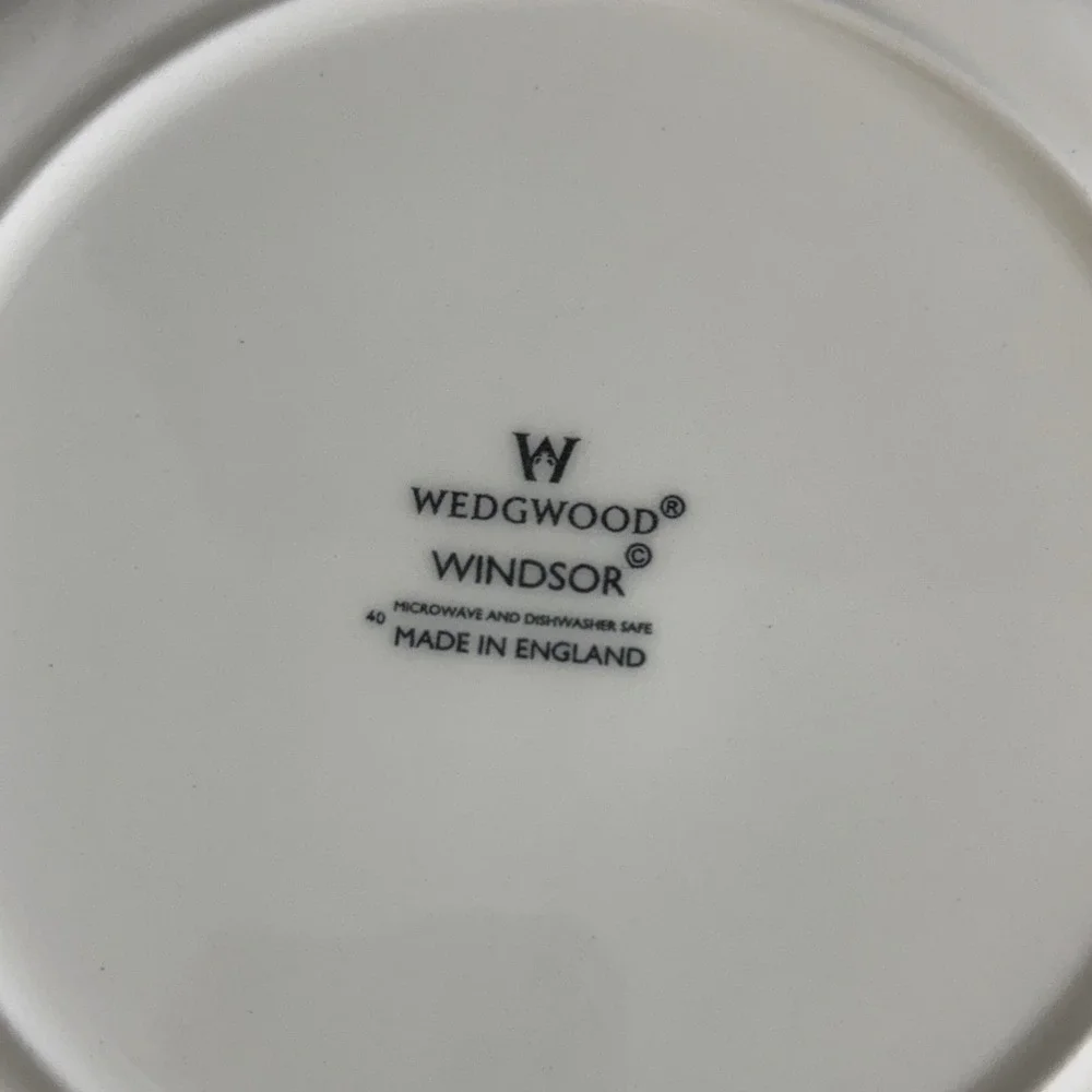 Wedgwood Windsor Cream White Dinner Plates Set of 4 Beaded Rim Made in England